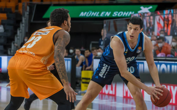 防守强度都 防守强度都